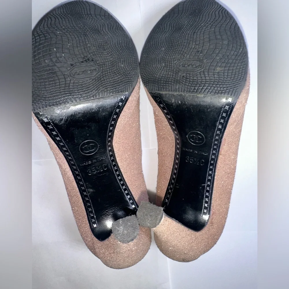 Vintage CHANEL Glitter Cap-Toe Suede Heels – Rare Size 35.5C - Picture 14 of 16
